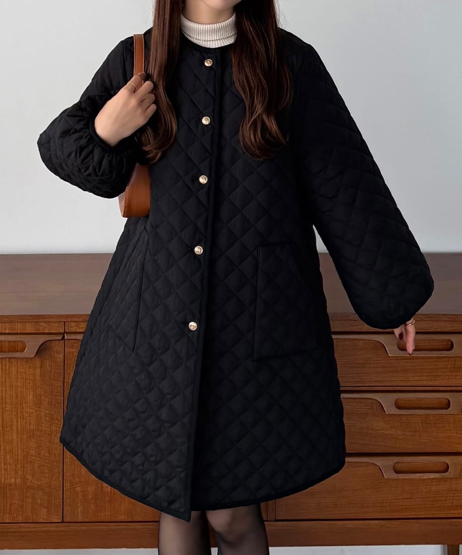 callautia 金ボタンノーカラーキルティングコート | カラウティア