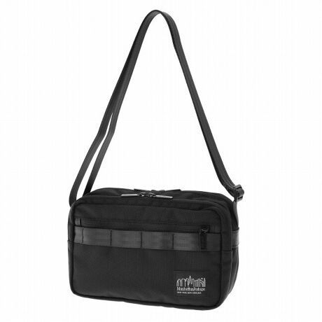 [^:MP4039BL]BLACK LABELł͒ԂCORDURA BALLISTIC NYLONgpRpNgȃV_[obOB2w\ƖLxȃ|PbgŁA萮o@\IȃfUCłBECORDURA BALLISTIC NYLONCt@ubNɍ̗pEC[Xy[X̓ɂ͎FɗDꂽbV|PbgtEO̎[Xy[Xɂ̓Wbv|PbgAɂ͓̃I[v|PbgtEwʂɂ͉ו̏oꂪ₷}OlbgJ̃I[v|PbgEfUC|CgƂāAʂ3M BLACK REFLECTOR̗pEJriȂǂ|V[gxgXgbvt