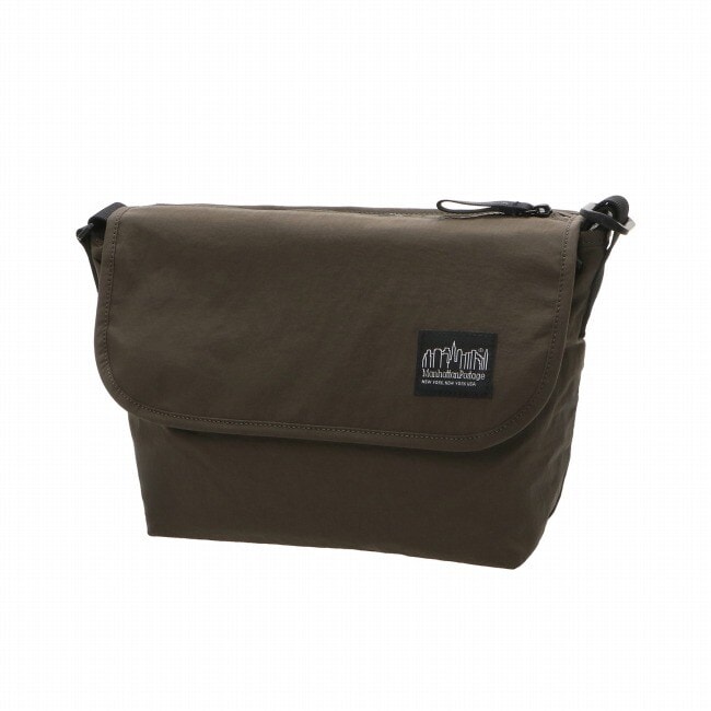 [�}���C]STANDARD MESSENGER BAG MGNT NYLON TUSSAH/�}���n�b�^���|�[�e�[�W �u���b�N���[�x���iManhattan Portage BLACK LABEL�j BRN