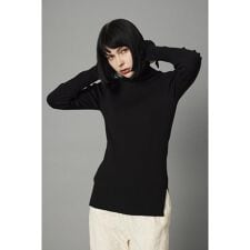 Cuff frill knit tops
