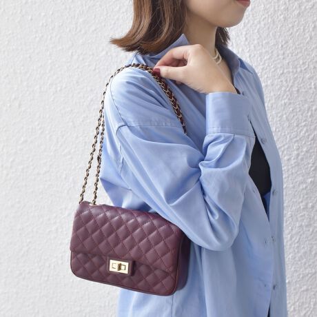 [^ԁF220030027]D]̃LeBOobOɐVFuEƃCoINVbNȕ͋C̃LeBO`F[obOBԂȂ}`ƂAigɂ҂ȃTCYłB`F[͈dŃV_[ɁAdŃnhobOɂƋCɂĕς̂|CgBfނ̓AoN򉻂܂Bgp̗LɊւ炸AoN򉻂͐is܂BϗpN͐3`5NڈłB\߂BipׂɁAAeV^OKmF̏Ap͂舵Bi̐F́AB̏ڍ׉摜QƂB摜̏i̓TvłBۂ̏iƎdlAHATCY኱قȂꍇ܂B̏i̓AEgbg̃IWi[xiłBSHIPS OUTLETeXAECTCgł̎舵ƂȂ܂BX܂ւ⍇̍ۂ́ASSHIPS OUTLETeX܂ł肢܂B̑SHIPSeX܂ւ̂񂹑Ή͒v˂܂̂ŁA\߂̒肢܂BSHIPS ColorsSHIPS̃RZvguSTYLISH STANDARDṽtB^[ʂāAJWArWlX܂ł̃ACe[YiuȃvCXō\IWi[xłBYAEBYALbYCibvAOUTLETeX܁AECTCg𒆐SɓWJBlXȃCtX^CɊYA炵\łg[^ACeĂ܂B