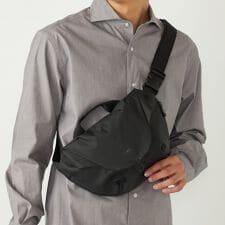 SHIPS Colors:HYDROS ラウンド ショルダー バッグ◇