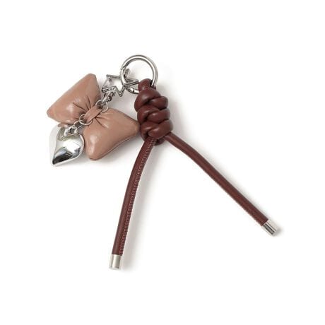 [^ԁF229600005]25AWGڃACẽ{`[B{`[t̃obO`[́A邾ōN炵͋CoĂ܂B悢{[ŁAobOɂĂƃR[fBl[g̃|CgɁB`[͎O\Ȃ̂ŁA莝̃ACevXAAWy݂܂BipׂɁAAeV^OKmF̏Ap͂舵Bi̐F́AB̏ڍ׉摜QƂB̏i̓AEgbg̃IWi[xiłBSHIPS OUTLETeXAECTCgł̎舵ƂȂ܂BX܂ւ⍇̍ۂ́ASSHIPS OUTLETeX܂ł肢܂B̑SHIPSeX܂ւ̂񂹑Ή͒v˂܂̂ŁA\߂̒肢܂BSHIPS ColorsSHIPS̃RZvguSTYLISH STANDARDṽtB^[ʂāAJWArWlX܂ł̃ACe[YiuȃvCXō\IWi[xłBYAEBYALbYCibvAOUTLETeX܁AECTCg𒆐SɓWJBlXȃCtX^CɊYA炵\łg[^ACeĂ܂