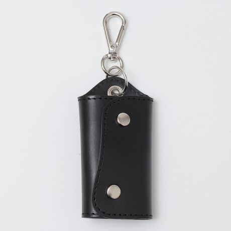 [^ԁF210000006]25AW{łpӂL[P[XBɌp̃L[z_[3ƁAX}[gL[Ȃǂ̂傫߂Ȃ̂ɂΉłL[z_[1܂BvgpĂAgĂقǂɖoƂ́BwʂɂSHIPS Colors̃uhS󂵁Av[gȂǂɂ߂łBipׂɁAAeV^OKmF̏Ap͂舵B̏i̓AEgbg̃IWi[xiłBSHIPS OUTLETeXAECTCgł̎舵ƂȂ܂BX܂ւ⍇̍ۂ́ASSHIPS OUTLETeX܂ł肢܂B̑SHIPSeX܂ւ̂񂹑Ή͒v˂܂̂ŁA\߂̒肢܂BSHIPS ColorsSHIPS̃RZvguSTYLISH STANDARDṽtB^[ʂāAJWArWlX܂ł̃ACe[YiuȃvCXō\IWi[xłBYAEBYALbYCibvAOUTLETeX܁AECTCg𒆐SɓWJBlXȃCtX^CɊYA炵\łg[^ACeĂ܂B