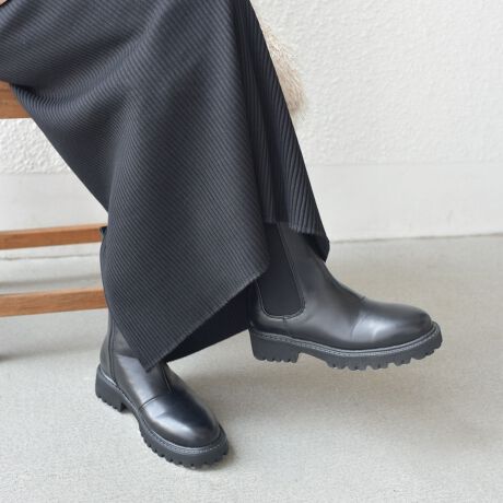 [^ԁF225270001]25AW݊̂TChSAu[cB-fUC-H~̃X^COɌȂA悢{[̂TChSAu[cBt@Xi[tŒE₷ANbV̂\[KȗSn܂BVvȂ݊̂fUCŁALX^CɊ􂵂Ă܂B-R[fBl[g-Ƃ̃CŁApcXJ[gAs[XȂǕLACeƍDBɒ悢{[vX邱ƂŁAR[fBl[gŜoX悭߂Ă܂BTCYZ(\L)͂܂ŖڈƂȂ܂B{[gpׁ̈AAɑjꍇ܂B\߂肢܂BYߒɐLYꍇ܂B܂fނ̓A኱̐FACꂪꍇ܂A\߂BZFi͐ACȂǂɂF̌ƂȂ܂̂ŁAgp̍ۂ͏\ɂӂB΂̂΂ɒuƁA͕ό`邱Ƃ܂BƂ́AAĂBЂĂꏊł̎gp͂ȂׂĂBipׂɁAAeV^OKmF̏Ap͂舵B̏i̓AEgbg̃IWi[xiłBSHIPS OUTLETeXAECTCgł̎舵ƂȂ܂BX܂ւ⍇̍ۂ́ASSHIPS OUTLETeX܂ł肢܂B̑SHIPSeX܂ւ̂񂹑Ή͒v˂܂̂ŁA\߂̒肢܂BSHIPS ColorsSHIPS̃RZvguSTYLISH STANDARDṽtB^[ʂāAJWArWlX܂ł̃ACe[YiuȃvCXō\IWi[xłBYAEBYALbYCibvAOUTLETeX܁AECTCg𒆐SɓWJBlXȃCtX^CɊYA炵\łg[^ACeĂ܂B