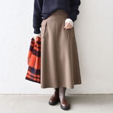 SHIPS Colors:〈手洗い可能〉ジャージーメルトン ポケット フレアスカート2◇