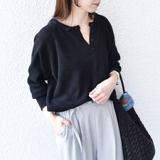 《予約》SHIPS Colors:〈手洗い可能〉ペーパー ライク ヘンリーネック 2WAY ニット◆