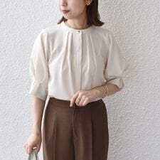 《予約》SHIPS Colors:〈洗濯機可能〉ジョーゼット タック スリーブ ブラウス◆