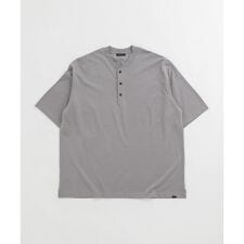 『UR TECH』ワイドヘンリーネックTシャツ