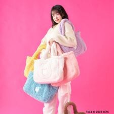 エスタ(estaa)のボアバッグ B4サイズ ケアベア TM CareBears TM