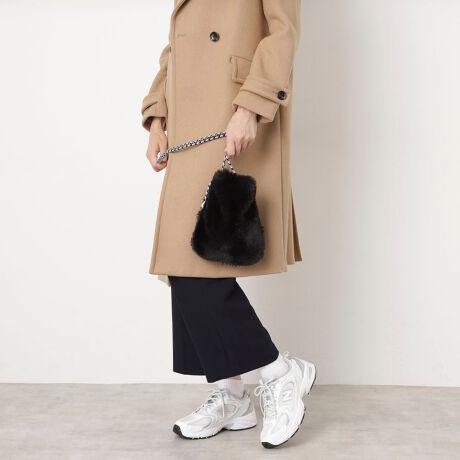 [^:2591555012]#45006V[YX^C̑ɉfX}[gtH|VFbgB̈قȂ2ނ̃t@[`[tƃoCJ[̗VѐS؂ւfUCŁAȂ݊܂BXgbṽJ[oXANZgɂȂĂ܂Bgɂ邾ł̒Ȃ̃ZXAbv}Ă܂Byt@rI tH[t@[iFaviora Faux FurjzghłڂĂGRt@[fނgpACeWJFaviora Faux Furit@rItH[t@[jB}t[obOȂǁAoG[VLxɃGRt@[Ȃł͂̃J[O~bNXRNVĂ܂Bi󂯎ɂȂ܂AgpɊւ炸ȉԂmFBYAfUCTCYɌ̍ꍇ܂̂ŁA\߂B