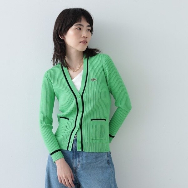 René 緑色リブ編みカーディガン　ファーのリボンコサージュ付き　ルネ René 緑色リブ編みカーディガン ファーのリボンコサージュ付き ルネ