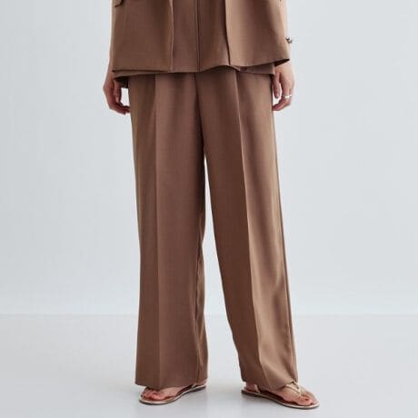 [^ԁF52362007]f24 GALLESTCɓo^TOP5́wC[W[ChpcxiiԍF523-69025jɐVoIH~̗nt^CviiԍF523-69031A523-69032j܂BD]̃fBeB[͂̂܂܂ɁAfނƃJ[oG[Vj[A܂Btɂ҂̃O[ƃO[̃XgCvɉAx[VbNȃJ[3F5FWJڐG⊴fDesign PointEGXgALLSŃNȂ̂ɁA悭rVbƌ܂ăLCC[W[pcBrXbLƍ׌鑾ȂXg[gC̃ChpcłBZ^[vX{Ƃłƍ׌Arʂ҂łACełBStyling Point킹gbvXƑłꂢ߂ɂJWAɂȂ܂BLV[ő劈ԈႢȂ̒ԃVGbgłBfނ̃WPbgiiԍF523|42008jAfނ̃pciiԍF523|62007A523|62008jƃZbgAbvŒp\łBFabric PointɂȂɂAق̂Xgb`̞ь|GXefށBƂŐSnłB__CɂȂACe͂Cɓo^߁^^CɂȂACẽy[Wɂun[g}[NvNbNĊȒPɒǉł܂Bo^ƁAēגʒm₨l}KɂĂm点I}Cy[WɂĂCɓꗗ`FbNł܂BƖ̊֌WɂAۂFČꍇ܂B܂Ap\REX}[gtHȂǂ̊ɂA኱iƉ摜̃J[قȂꍇ܂B