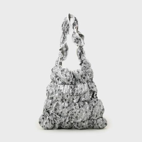 [^ԁF68802011]Design PointςƖڂ䂭R[fBl[g̎ɂȂfUCI|̂łnh̒AnƂّ̈fފ|CgłBtȃACeƂ̃R[fBl[g߁BydlzE|PbgF~1EA4TCY[Ɩ̊֌WɂAۂFČꍇ܂B܂Ap\REX}[gtHȂǂ̊ɂA኱iƉ摜̃J[قȂꍇ܂Bd:160g(TvTCY)