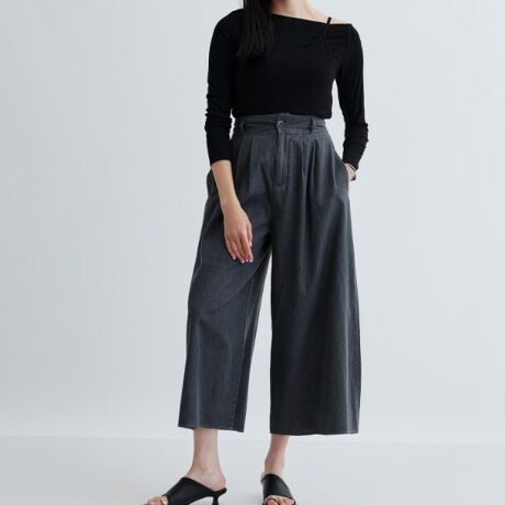 [^ԁF52362010]Design Point_K[̃ChtApćANԐlC̃ACeB_炩ȑfފŗAG߂y₩ɒȂ܂B߂̃EGXgrʂoAƂ^bNfUCœ̂tACAh[v𐶂ݏo܂BStyling PointVvTVcuEXƍDŁAJWA炿ƂoX^C܂ŕLy߂܂BT_Xj[J[ƍ킹邱ƂŁAfC[[Xɂ҂ȃR[fBl[gɁBFabric Pointy₩ȃ_K[fނAG߂킸KȒSn񋟂܂BʋCǂAƂŒԂ̒płKBƖ̊֌WɂAۂFČꍇ܂B܂Ap\REX}[gtHȂǂ̊ɂA኱iƉ摜̃J[قȂꍇ܂B