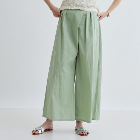 [^ԁF52362015]Design PointChVGbgƌyăn̂^CvC^[fނ[hpcBĂ炵y₩Ȉۂ^Aɍ킹ĎRɃVGbghfUCłB^bNŃEGXgXbLAǂȃgbvXƂgbvXCĂ|CgɂȂ郉bvfUCłȂꂽۂɁBStyling Point߂TVcjbgƍ킹āÂJWAX^CɁBT_Xj[J[킹邱ƂŁAɃbNXAbv܂BFablic Point^CvC^[fނgppćAy₩łƂG肪́BG߂łKɉ߂ꒅłBƖ̊֌WɂAۂFČꍇ܂B܂Ap\REX}[gtHȂǂ̊ɂA኱iƉ摜̃J[قȂꍇ܂B