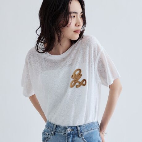 [^ԁF52312035]Design Pointy₩ȃbVfނۗSTVcBVvȒɋ̗̓IȃSANZgƂȂAꂽۂ^܂BƂVGbgbNXoA[hȃX^COyވꖇłBStyling PointfjV[gpcƂ̍킹ŁAJWAȂꂽۂĂ܂BCi[ɃL~\[d˂邱ƂŁAy₩ȃC[hX^CBVvȃANZT[YƑŜ̃oXAwX^CbVɎdオ܂BFablic PointʋĈ郁bVfނgpAy₩ȒSńBтɗhh[v݊ÃX^CɃ[hvX܂BƖ̊֌WɂAۂFČꍇ܂B܂Ap\REX}[gtHȂǂ̊ɂA኱iƉ摜̃J[قȂꍇ܂B