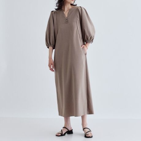 [^ԁF52352022]Design PointꂽtHs[XB{[̂X[uƂ肰Ȃ{^fBe[IŁAX^CbVȕ͋Co܂BobÑMU[fUC̃ANZgɁBStyling PointJWAłȂAƊꒅBĂ炵T_킹ătF~jɁBXj[J[Ƃ̃R[fBl[gŃJWA_EĂFabric Pointy₩œ₷ASn̂NXfނgpBڐG⊴@\AɂKɒp܂BƖ̊֌WɂAۂFČꍇ܂B܂Ap\REX}[gtHȂǂ̊ɂA኱iƉ摜̃J[قȂꍇ܂B