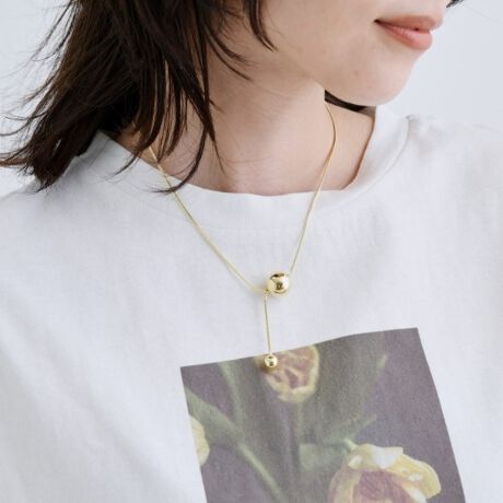 [^ԁF52302046]Design Point_ȃ^{[ANZg̃lbNXBCM[ȃoXŁAj[Nȕ\oB炩ȃ`F[񌳂ɗDtBbgAVvȂ݊̂dオłBStyling PointfC[R[f͂AʂȃV[ɂ҂BVvȃuEXhXɍ킹邱ƂŁAꂽ͋Co܂Bd˕tɂΉAVѐŜX^COyނƂł܂BƖ̊֌WɂAۂFČꍇ܂B܂Ap\REX}[gtHȂǂ̊ɂA኱iƉ摜̃J[قȂꍇ܂B