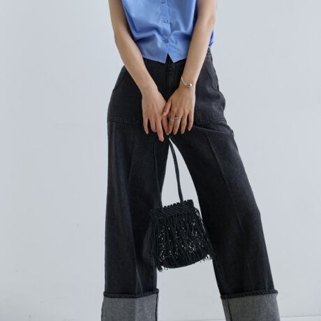 [^ԁF68802034]yThe Bagmati^U oO}eBzlp[̎ЍHŃnhCh̃Xg[uPbgȂǂɍ葱Ă鏬uhB1_1_ElĒJɎdグĂAnhCĥʂi`ȕlCBԂȃfUCŁAtĂ̒Ȃ̃ANZgɂȂtWobOBے̃RƂtHƕтɓtW|CgłBydlzE|PbgȂƖ̊֌WɂAۂFČꍇ܂B܂Ap\REX}[gtHȂǂ̊ɂA኱iƉ摜̃J[قȂꍇ܂Bd:170g(TvTCY)