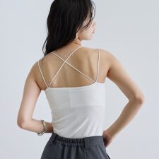 【一部店舗限定】カップ付きバッククロスキャミソール
