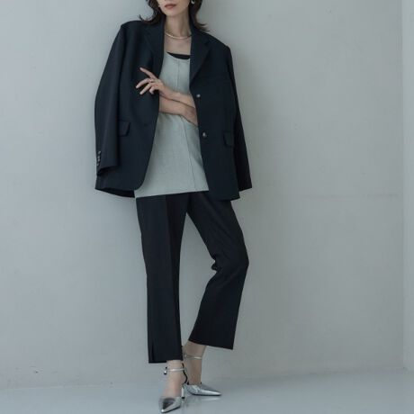 [^ԁF52363001]Design Pointאg̃NbvhpćAVvȂꂽۂ^ꒅBEGXgSdlŉKǋATCh̃Xbg𐶂ݏofUCBǂȃgbvXƂ킹₷AX^CO̕L܂BStyling Point^CgȃgbvXI[o[TCỸuEXƍDBVbNȐF́AfC[X^CItBXJWAɂ􂵁AGKgȕ͋Co܂BANZT[obOŌĂāBFabric Pointy₩ȑfފSnǂSn񋟂AƂVGbgL[vBقǂ悢̂鐶nŁAǂȃV[ɂgACeɎdオĂ܂BfgF170cm pTCYF38iMjƖ̊֌WɂAۂFČꍇ܂B܂Ap\REX}[gtHȂǂ̊ɂA኱iƉ摜̃J[قȂꍇ܂B