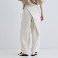 バッククロスモードパンツ