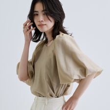 ボリュームスリーブブラウス