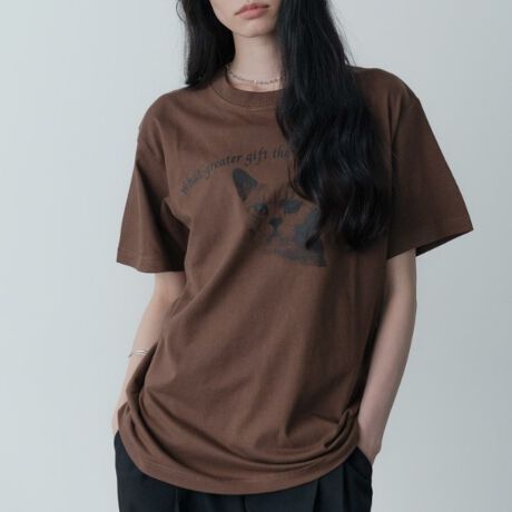 [^ԁF68814008]Design Pointx[VbNȃAEgCɃlR̃vg{ꂽTVcBVvȂAj[NȃfUCĂ܂BbNX̂VGbǵAfC[[XɍœKŁAJWAȃX^Cɂ肰ȂVѐSY܂ByRegency Works^[WFV[ [NXz1992Nݗ̃t@Ng[uhB[NEFARbNEFAȂǃCMXŌÂgĂfUCƎ̎_ōč\Ă܂BvȍH̓CMX̒ɂEBz[ƂȒB<brǎ̍ƕ͍]𓾂Ă܂B2021NEBz[ɍLĂLcl`[tɂS}[N]ƂȂ܂BoCCOî߁A\Eӎ͖{imFBƖ̊֌WɂAۂFČꍇ܂B܂Ap\REX}[gtHȂǂ̊ɂA኱iƉ摜̃J[قȂꍇ܂B