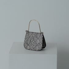 【LE VERNIS】Metal handle minibag