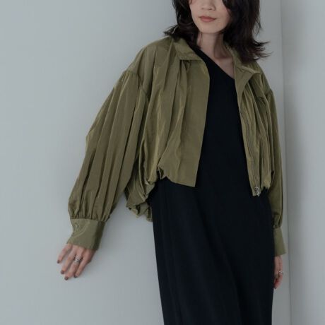 [^ԁF52344009]Design Point{[̂VGbgIȃghoo[iCu]By₩ȃiCfނAJWAȂꂽۂ^܂܂ȃX^CɃ}b`܂BStyling Point^Cgȃ{gX⃏s[Xƍ킹邱ƂŁAn̂VGbgy߂܂BfC[X^CɃANZgAVvȃR[fBl[gwĂĂACełBFabric PointiCfނ͌yʂłȂ炵ƂAKȒSn񋟁BV[Y킸􂵁AANeBuȃV[ɂ҂łB_炩ȕbNX͋Co܂BfgF170cm pTCYF38iMjCɂȂACéyCɓo^z߁ICɂȂACẽy[Wɂun[g}[NvNbNĊȒPɒǉł܂Bo^ƁAēגʒm₨l}KɂĂm点܂B}Cy[WɂĂCɓꗗ`FbNł܂BƖ̊֌WɂAۂFČꍇ܂B܂Ap\REX}[gtHȂǂ̊ɂA኱iƉ摜̃J[قȂꍇ܂B