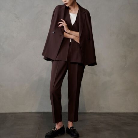 [^ԁF52364002]f25tĂ̐lCwC[W[e[p[hpcxiiԍF523|62008jɐVoID]̃fBeB[͂̂܂܂ɁAfނƃJ[oG[VH炵j[A܂BDesign PointEGXgALLSŃNȂ̂ɁA悭rVbƌ܂ăLCC[W[pcBrXbLƍ׌e[p[hVGbgłBZ^[vX{肳Arʂ҂łVGbgłBStyling Point킹gbvXƑłꂢ߂ɂJWAɂȂ܂BLV[ŊԈႢȂ̒ԃVGbgłBfނ̃ChXg[gpciiԍF523|64001j̓WJA{gX2^CvBfނ̃WPbgiiԍF523|44011jAWiiԍF523|44012jƃZbgAbvŒp\łBFabric PointɂȂɂAق̂Xgb`̞ь|GXefށBƂŐSnłBƖ̊֌WɂAۂFČꍇ܂B܂Ap\REX}[gtHȂǂ̊ɂA኱iƉ摜̃J[قȂꍇ܂B