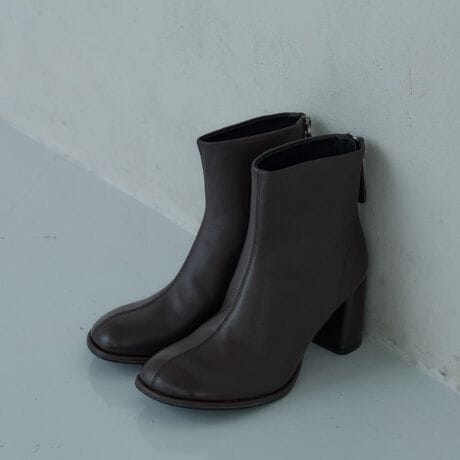 [^ԁF68804016]yREMME^zVvȃfUCƗSn̗ǂ߂XyC̃V[YuhBXyC̃oVABAJeɂG`FƂ̂̃t@Ng[ōĂ܂B̓XyC̃V[YƂƂA{l̏ɂ₷CɂȂĂ܂BDesign PointꂽVGbg͂̃V[gu[cBVvȂ݊̂fUCŁAǂȃX^Cɂ}b`܂BEhgĎ`󂪑ɑ݊oȂA\tgȈۂĂ܂BStyling PointlXȃR[fBl[gɍ킹₷AɃXJ[g⃏s[XƂ̑JWAȃfjX^Cɂ҂łBFabric Point{vgpǎȑfފAقǂɑɓ݂܂Bϋv蒷Ԃ̎gpłKۂ߁AH̃W[◷sɂœKłBTCY\ɂāoCCOî߉DTCY\Lƃ[hTCY\LقȂ܂Bi@mF܂B[hTCYR[h35iTCY\L37ΉTCY23D5cm[hTCYR[h40iTCY\L38ΉTCY24D0cmCɂȂACéyCɓo^z߁ICɂȂACẽy[Wɂun[g}[NvNbNĊȒPɒǉł܂Bo^ƁAēגʒm₨l}KɂĂm点܂B}Cy[WɂĂCɓꗗ`FbNł܂BƖ̊֌WɂAۂFČꍇ܂B܂Ap\REX}[gtHȂǂ̊ɂA኱iƉ摜̃J[قȂꍇ܂Bd:Б360g(TvTCY)