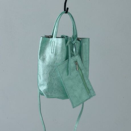 [^ԁF68804057]yMILLELA FIRENZE^~bEtBcFzngXJ[iB̗ǎȑfނƎƂɂAC^AEtBcF̃obOuhBghƋ@\˔AVvVѐSfUCŁAׂĂ̏̃CtX^CɊYACeĂ܂BDesign Point_炩b`Ȏ̃U[Ƀ^bNH{~jg[gobOBʂ̂ȂVvȃVGbgŃfC[g₷fUCBg̗ǂ}`tŁAt邱ƂŌ`ɂ̂|CgBXgbv͎O\łBydlzE|PbgȂE|[`tƖ̊֌WɂAۂFČꍇ܂B܂Ap\REX}[gtHȂǂ̊ɂA኱iƉ摜̃J[قȂꍇ܂Bd:260g(TvTCY)