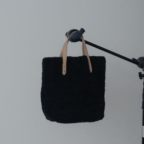 [^ԁF68804068]Design PointIp[hڂ䂭ۓIȃ{Ag[gB؂₩ȃp^[̃R[fBl[gɃANZgAghĂ܂BñItzCgubÑVvȐFWJAlXȃX^CɑΉ\BStyling Pointfj⃏s[Xƍ킹邾ŃX^COBJWAȃfC[g͂AeʂȂ̂łƂoɂ҂łBFႢőāACɍ킹R[fBl[gyނ̂߁BƖ̊֌WɂAۂFČꍇ܂B܂Ap\REX}[gtHȂǂ̊ɂA኱iƉ摜̃J[قȂꍇ܂Bd:300g(TvTCY)