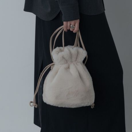 [^ԁF68804066]Design Point2Waydl̃tFCNt@[V_[obÓAX^C̃ANZgɂȂACeBVѐŜtHƏ_炩ȃt@[̎AVvȃR[fBl[gɂ؂₩vX܂BStyling PointV_[obOƂĂnhobOƂĂgfUCBJWAȃfC[X^CAƂp[eB[V[܂ŕLBX^COɉAv[`\łBƖ̊֌WɂAۂFČꍇ܂B܂Ap\REX}[gtHȂǂ̊ɂA኱iƉ摜̃J[قȂꍇ܂Bd:205g(TvTCY)