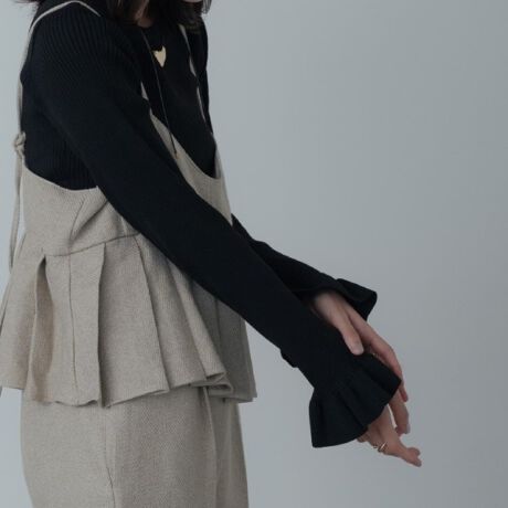 [^ԁF52314429]Design PointtfBe[؂₩Y郊ujbgBDJ[OƃũeNX`[▭Ƀ}b`AJWAȂ炵ۂ^܂BtBbĝX^CŁA肰ȂCL[vÃt܂BStyling PointChpcXJ[gƂ̃R[fBl[gŁAÂƃN[𗼗X^COy߂܂By₩ȈۂŁAĂƐ^~ȊOɃV[YXɎgACełBANZT[Ƃ̑gݍ킹ŌĂ邱ƂłACełBFabric PointLk̂郊ufނ́AKȒSn񋟁BʋCǂAX|fBbVȑfފłBi@͕ũXybNƂȂĂ܂B̏i͐Lk܂BfgF174cm pTCYF38iMjCɂȂACéyCɓo^z߁ICɂȂACẽy[Wɂun[g}[NvNbNĊȒPɒǉł܂Bo^ƁAēגʒm₨l}KɂĂm点܂B}Cy[WɂĂCɓꗗ`FbNł܂BƖ̊֌WɂAۂFČꍇ܂B܂Ap\REX}[gtHȂǂ̊ɂA኱iƉ摜̃J[قȂꍇ܂B