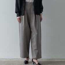 チノシャンプレータックパンツ