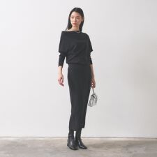 ギャレスト(GALLEST)のドレープオフショルニットワンピース