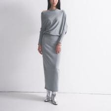 ギャレスト(GALLEST)のドレープオフショルニットワンピース