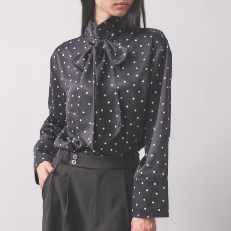 [^ԁF52385001]Design PointXJ[t^CʂČԂŌ܂TeñhbguEXBfUĈ鍂߂̃lbNV[vɌA䗃dĂŃ~j}ȎdオłB͊ɂ₩ɍLA茳ɃY܂BIP[WV[ɂΉłACeŁA{E^C؂₩ȃANZgɂȂ܂BStyling PointXbNXɃ^bNCĒ[ɁBWPbgHDĂƉfAjbgxXgWƂ̃C[hŃ[hɌ܂܂BFabric PointƂ݂̂TefށBقǂ悢Ɣ򂪗̓Iȃh[v𐶂݁Ay₩BԒĂȂAV[YXɊ􂷂fފłBfgF174cm pTCYF38iMjCɂȂACéyCɓo^z߁ICɂȂACẽy[Wɂun[g}[NvNbNĊȒPɒǉł܂Bo^ƁAēגʒm₨l}KɂĂm点܂B}Cy[WɂĂCɓꗗ`FbNł܂BƖ̊֌WɂAۂFČꍇ܂B܂Ap\REX}[gtHȂǂ̊ɂA኱iƉ摜̃J[قȂꍇ܂B