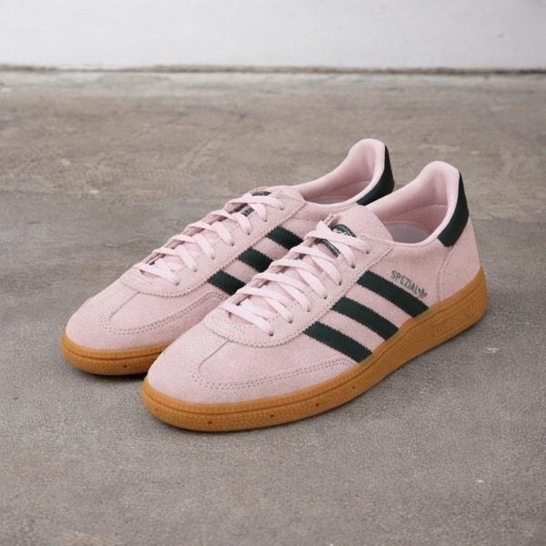 Adidas ハンドボールシューズ 蛍光色 ハンドボールバレーボール