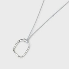 オーバルモチーフネックレス