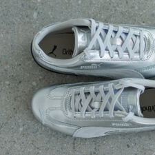 【PUMA】ウィメンズ スピードキャット シルバー スニーカー