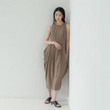 サイドドレープワンピース【UVカット／接触冷感】