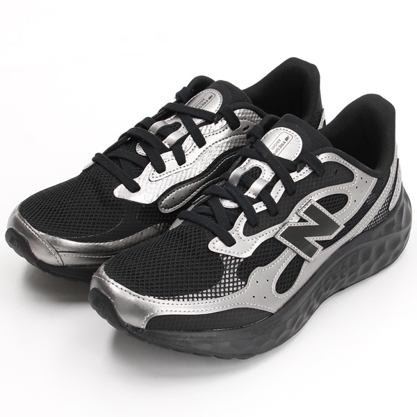 [�}���C]Fresh Foam Arishi v4 Tiralux/�t���b�V���t�H�[�� �A���V �e�B�����N�X/�j���[�o�����X�inew balance�j TE4 (BLACK/SILVER)