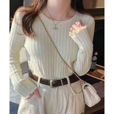 ラウンドネックメロウフリルリブニット