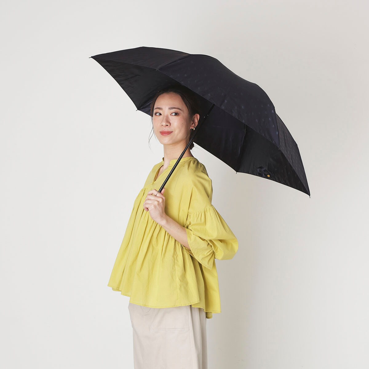 【極美品】 ラルフローレン 長傘 ポニー ロゴ 総柄 軽量 カーボン 使用 日本製】雨傘 長傘 ポロベア カチオンジャガード UV ユニ