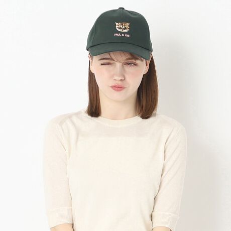 [^:2611369439]uhV{łL̃klbg|Cgɂ`[~OȃfUCBnɉBꂽklbgCグĂ܂BFzCǵAMK`FbNłBy|[ & W[iPAUL & JOE ACCESSOIRESjz|[ & W[fUCi[łSophie肪fUC͊ŁAPARy݁Aɂ͕߂ȂC[WuhłBfUČ́ANGC^[łȂełAłޏ̓BRZvgɁgACCESSIBLE LUXURY(ɓ͂ґ)hfƂAÂǂ̃gŉ݂̂fBe[A㕗ɎdグĂ̂łB