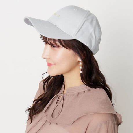 [^:2613569432]LbṽtgɃShJ̓VvȃLbvłBJWAAꂢ߂̂ǂ̃X^Cɂ킹₷fUCłByt iFURLAjz1927NC^Ã{[jŁAAhEtlbgɂFURLA͑n܂B`IȃNtg}VbvAnA`U̎mÃZXAĊvVIȃfUCbɁAC^A炵ƊvV˔i񋟂Ă܂BFURLÃRNVi̒ɂ̓C^Ȁ㎿ȃZXl܂Ă܂BGKgɒaJ[Ap^[Afނ̗ZƂȂĂ܂B